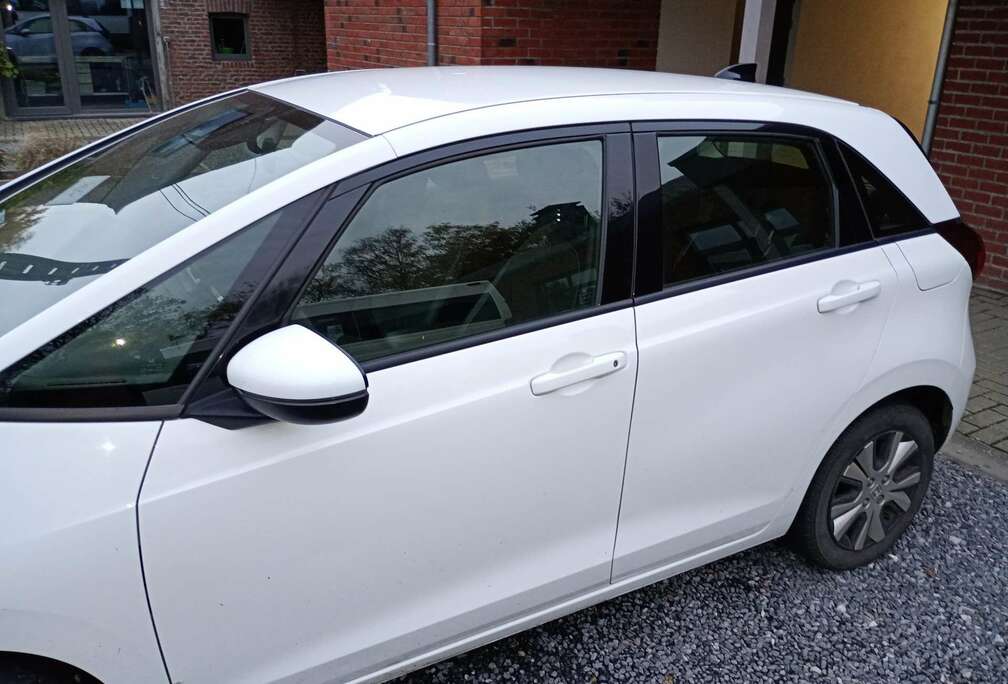 Honda e:HEV 1.5i-MMD Elegance