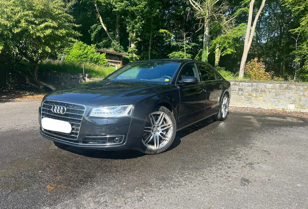 Audi A8 Long 4.2 TDi V8 Quattro Tiptronic