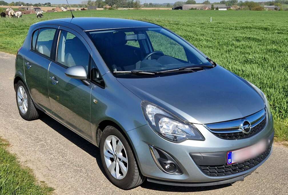 Opel Corsa 1.2i Enjoy
