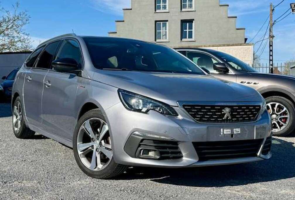 Peugeot 1.6 BlueHDi GT Line PANORAMA CAMERA NAVI LED