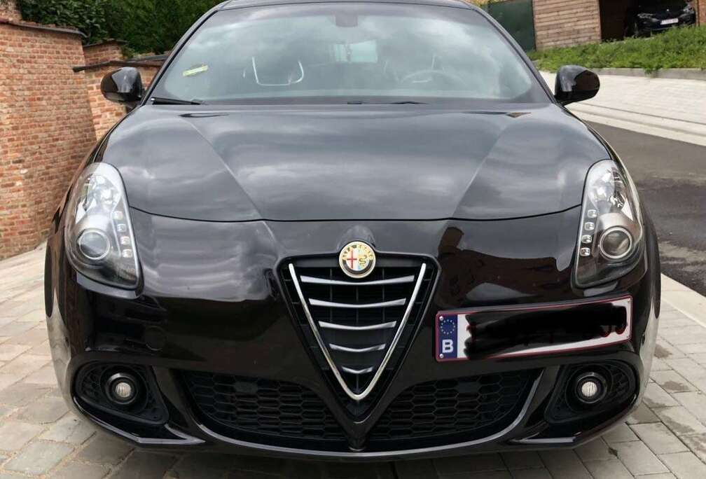 Alfa Romeo 1.7 TBi MultiAir Quadrifoglio Verde TCT