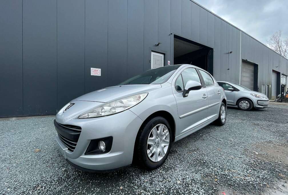 Peugeot 207 1.4i Active