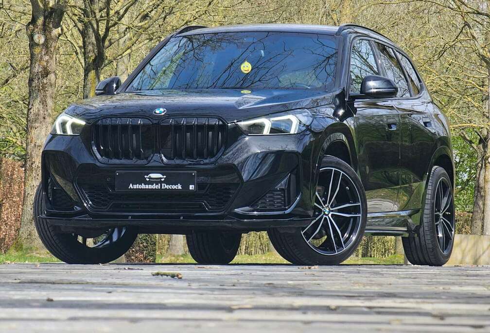 BMW X1 Sdrive 20i M sport  20INCH  2023  TREKHAAK  CAMERA