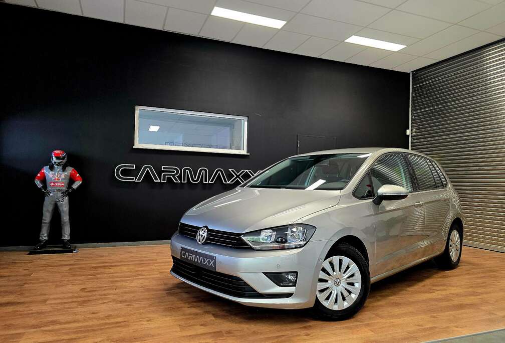 Volkswagen Golf Sportsvan 1.2 TSI POUR 217euro mensuel  véhicule en parfait état  suivi d\'entretien aucun frais a prévoir..