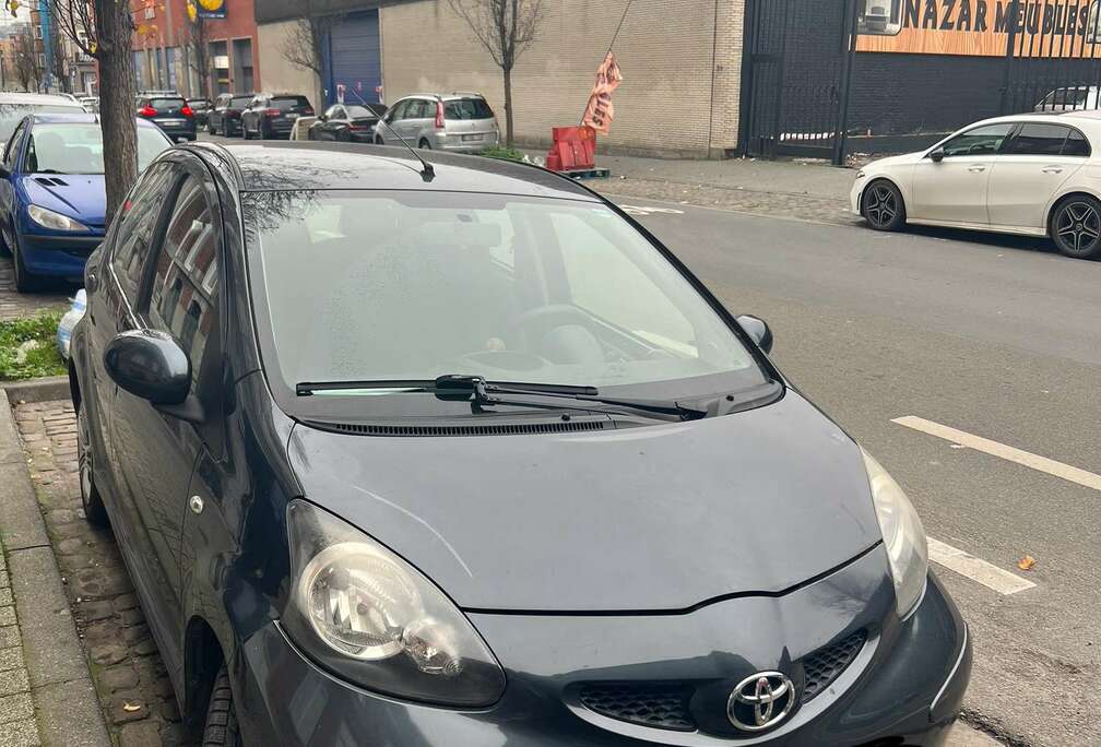 Toyota Aygo 1.0i VVT-i Plus