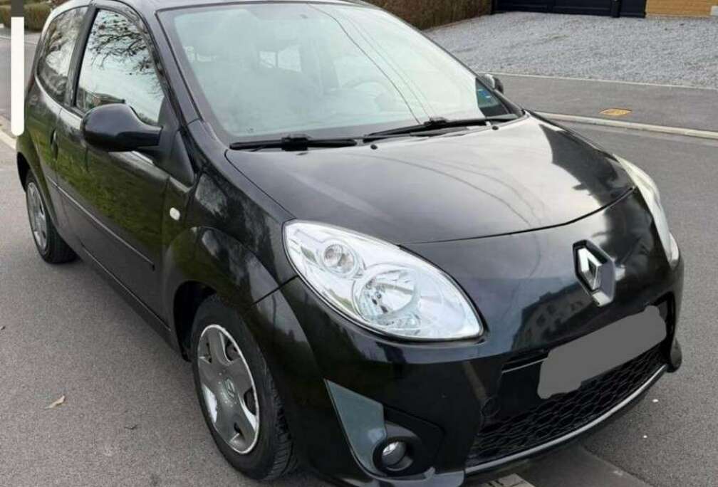 Renault 1.2i Night & Day prêt à immatriculé