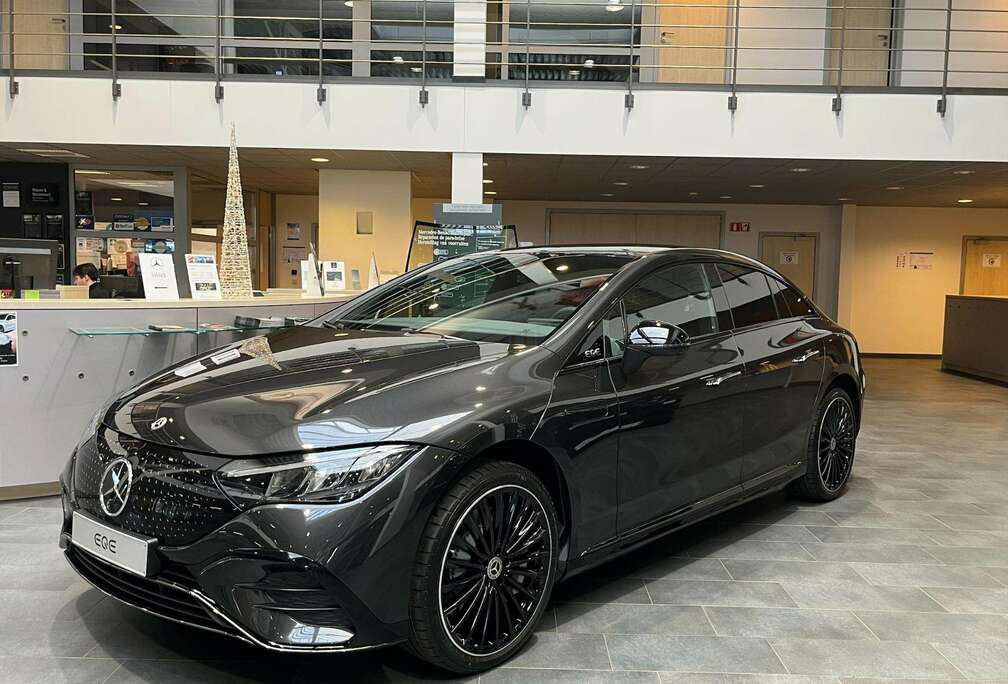 Mercedes-Benz EQE Star Edition