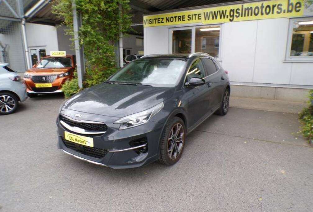 Kia 1.6CRDi 136cv Gris  03/21 48921km Clim Radio GPS