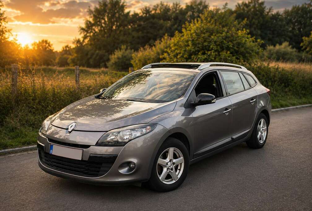 Renault 1.5 dCi TomTom Edition Panoramique