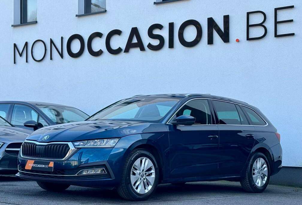 Skoda SW 2.0 TDi PHARES LED CARPLAY SIEGES CHAUFFANTS