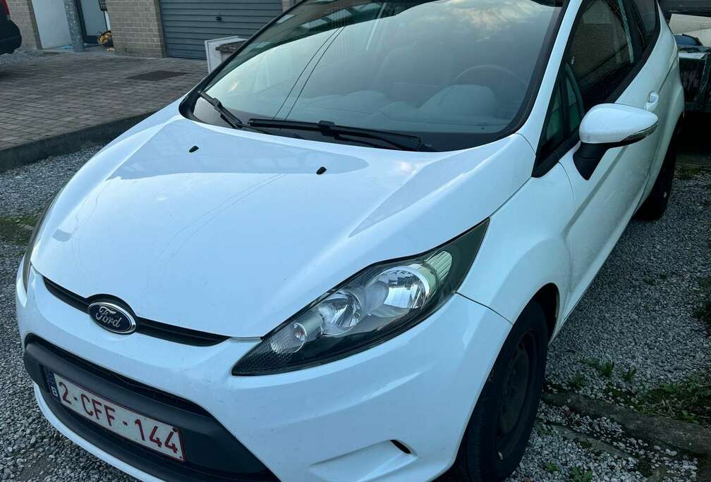 Ford 1.25i Ambiente