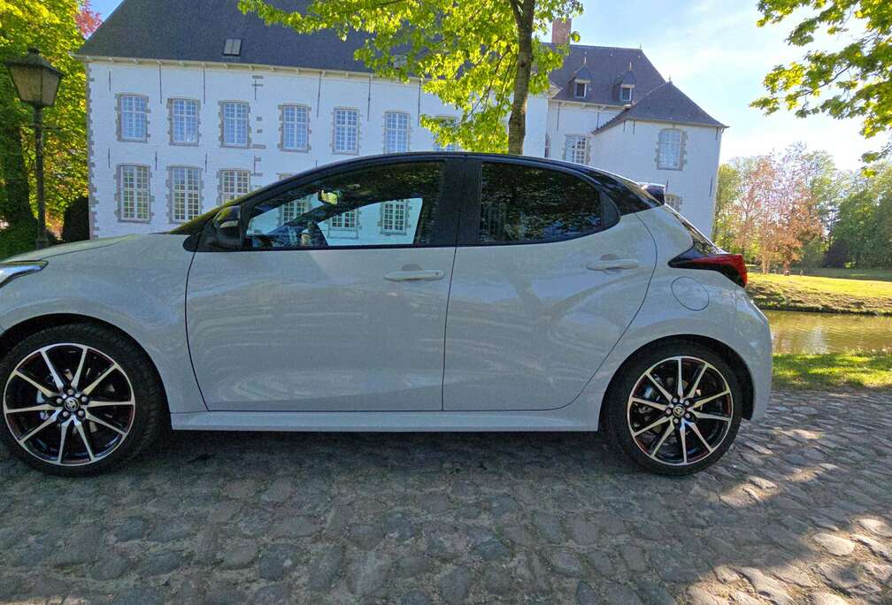 Toyota GR HYBRID