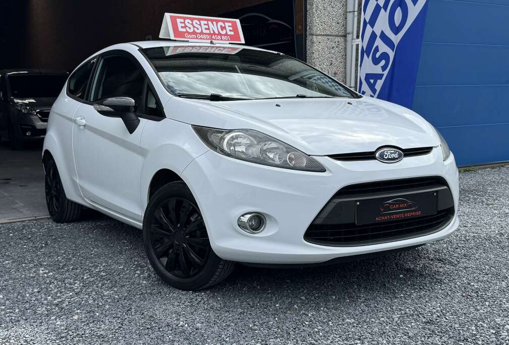 Ford Fiesta 1.25i Sound Connection Trend