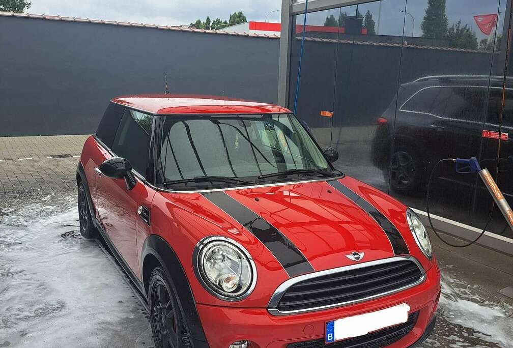 MINI 1.6i