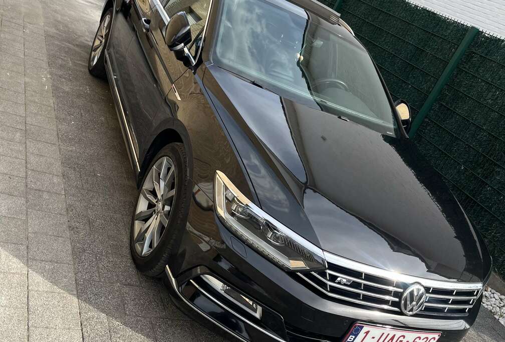 Volkswagen 2.0 TDI SCR 4Motion DSG (BMT) Highline R line