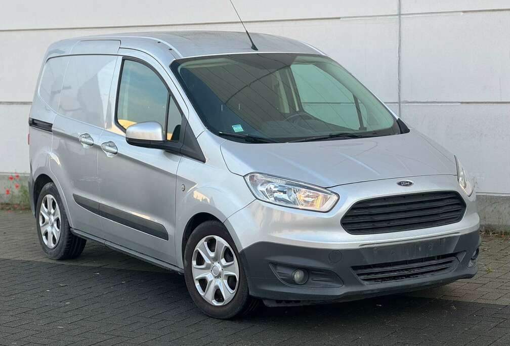 Ford weinig kms met schuifdeur