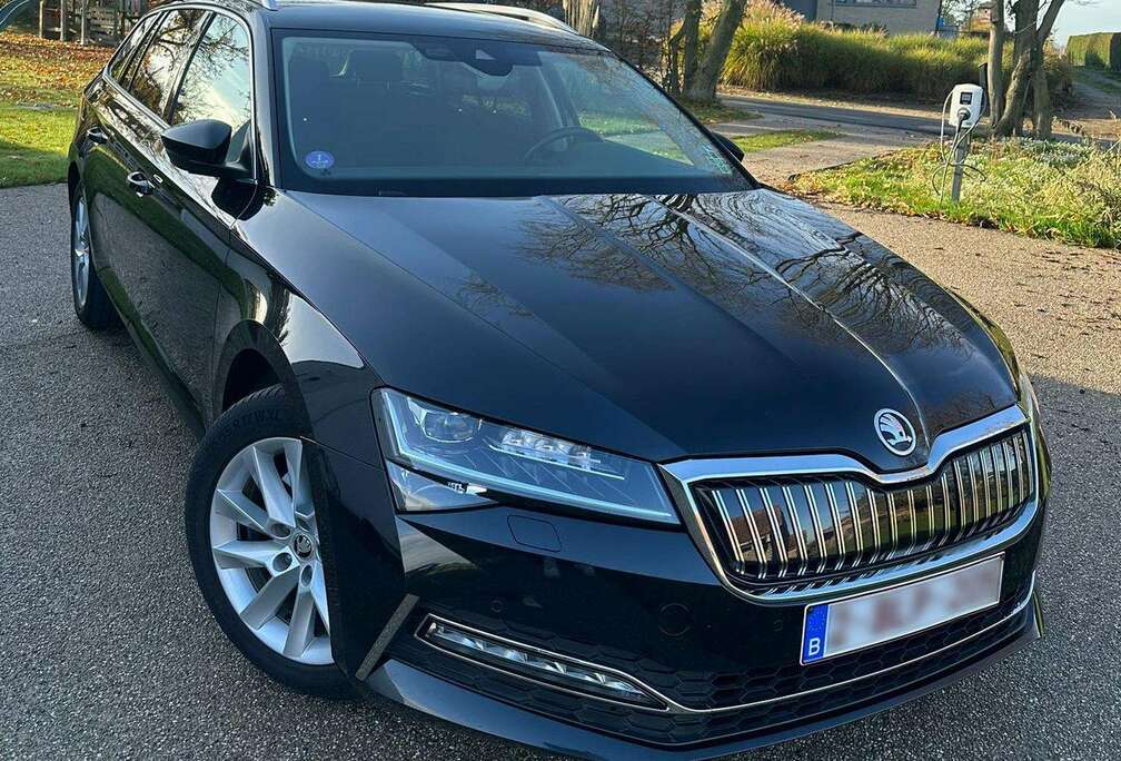 Skoda Superb Combi 1.4 TSI iV DSG Style