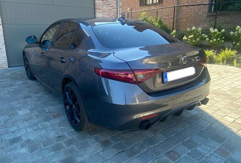 Alfa Romeo Giulia 2.0 T B-Tech (EU6d-TEMP)