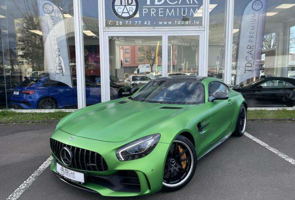 Mercedes-Benz R 4.0i V8 Biturbo 585 Carbone