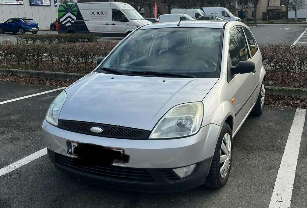 Ford 1.3i Trend