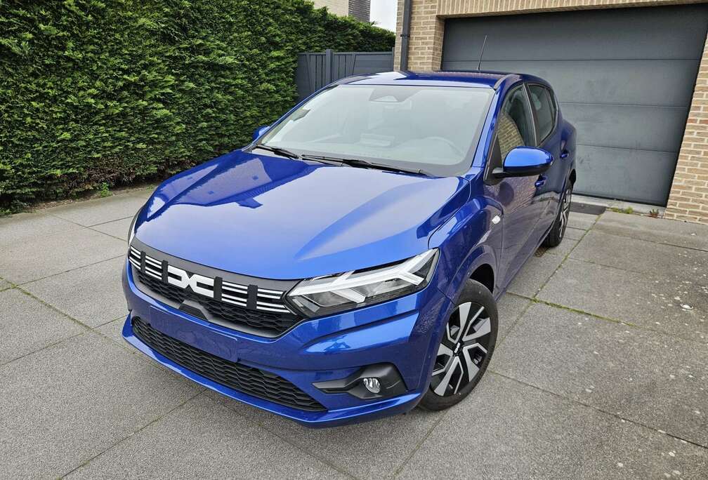 Dacia 1.0 / Expression / ** CARPLAY / LED / CRUISE **