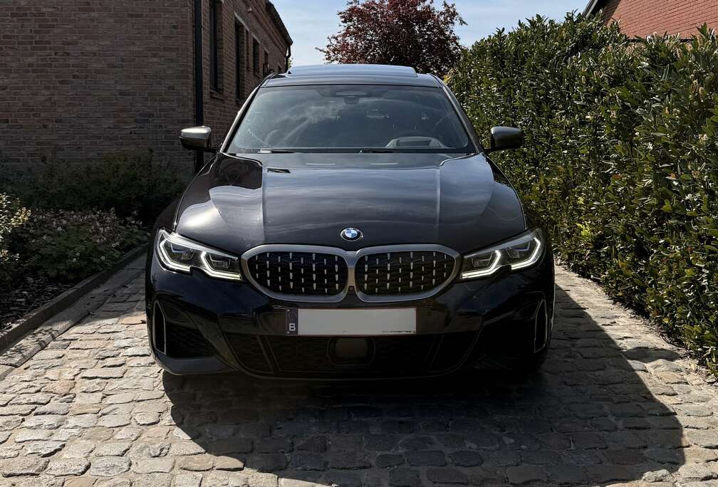BMW M340i X-Drive - Full Option