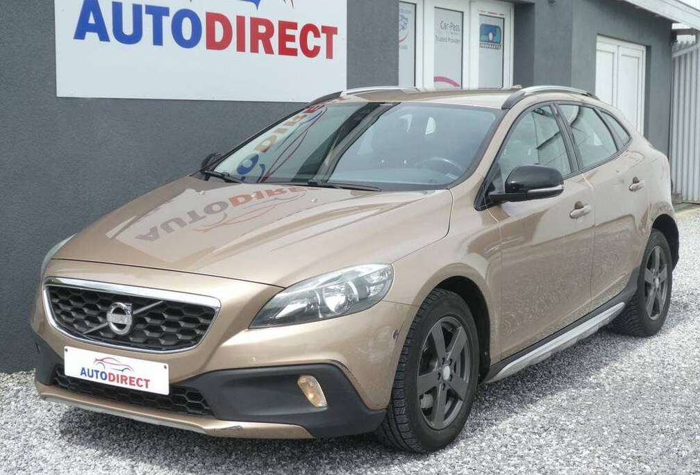 Volvo 1.6 D2 Momentum Navi, Airco, PDC