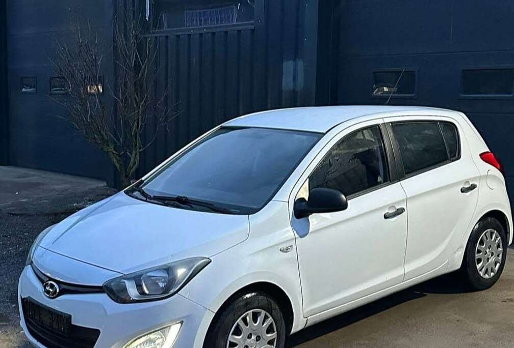 Hyundai 1.2 Classic