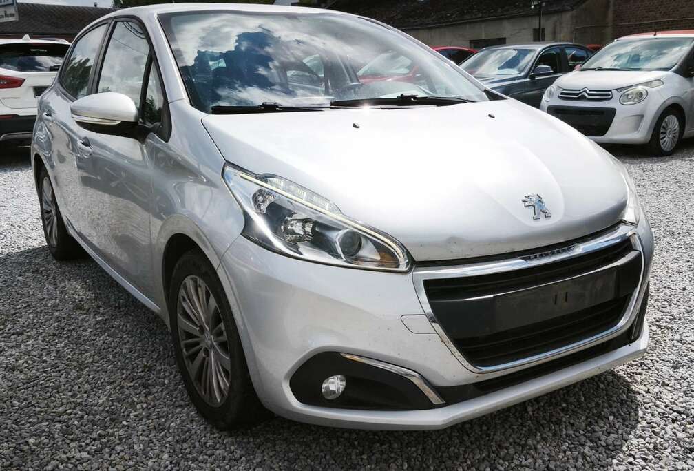 Peugeot _1.2 i (83CH)_09/2018EUR.6D-Temp_A/C