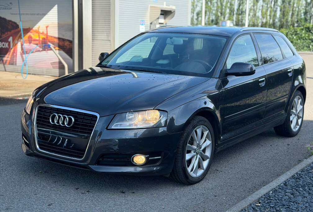 Audi A3 Sportback 1.6 TDi e Attraction Start/Stop DPF