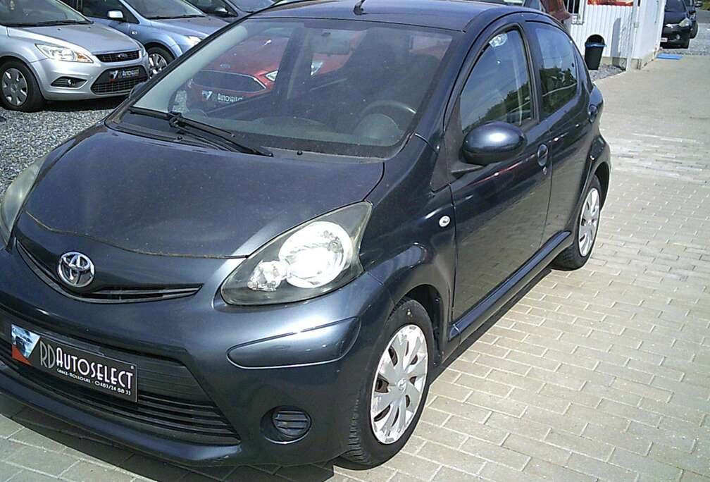 Toyota Aygo 1.0i Active Prêt à immatriculer