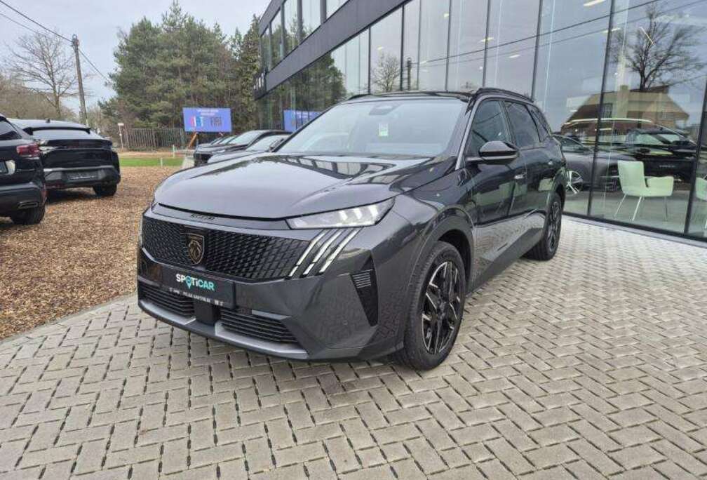 Peugeot MASSAGE/ALCANTARA/AGR/360 CAMERA PACK/DRIVE ASSIST