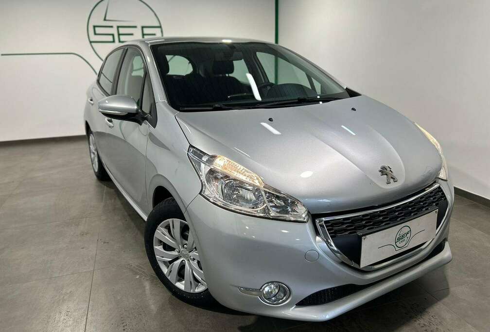 Peugeot ** 1.2i Active ** A/C ** Garantie 12 mois **