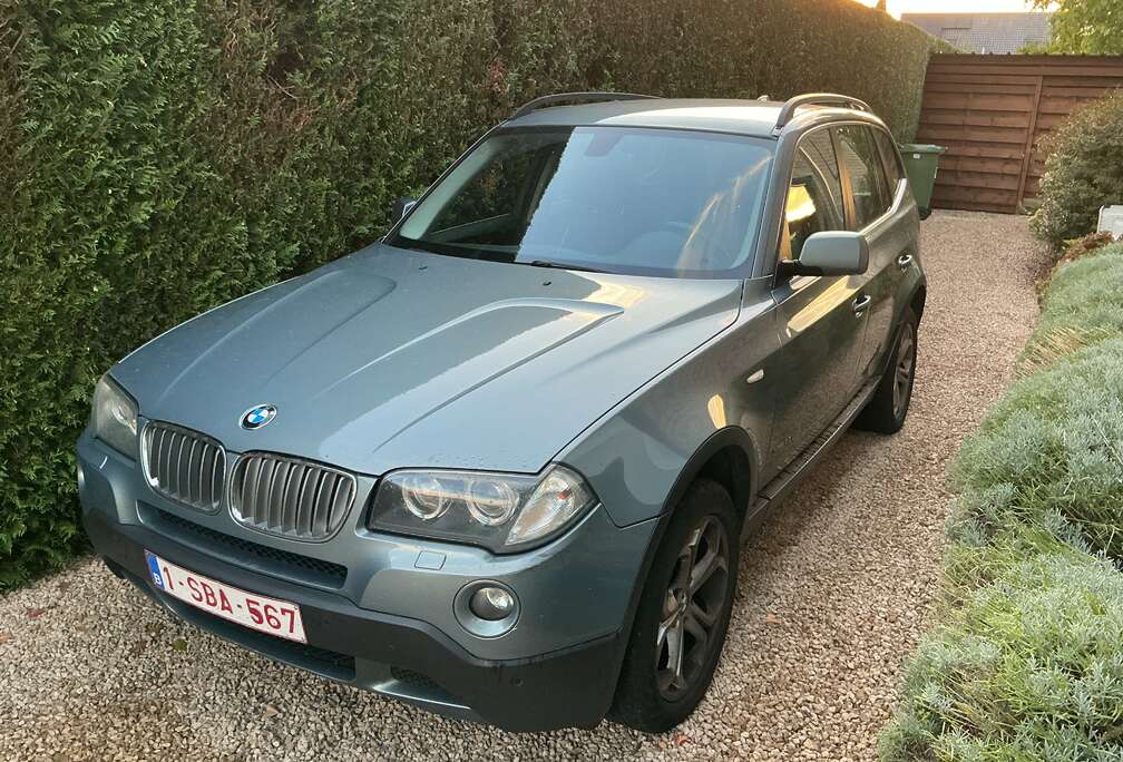 BMW 2.5si xDrive25