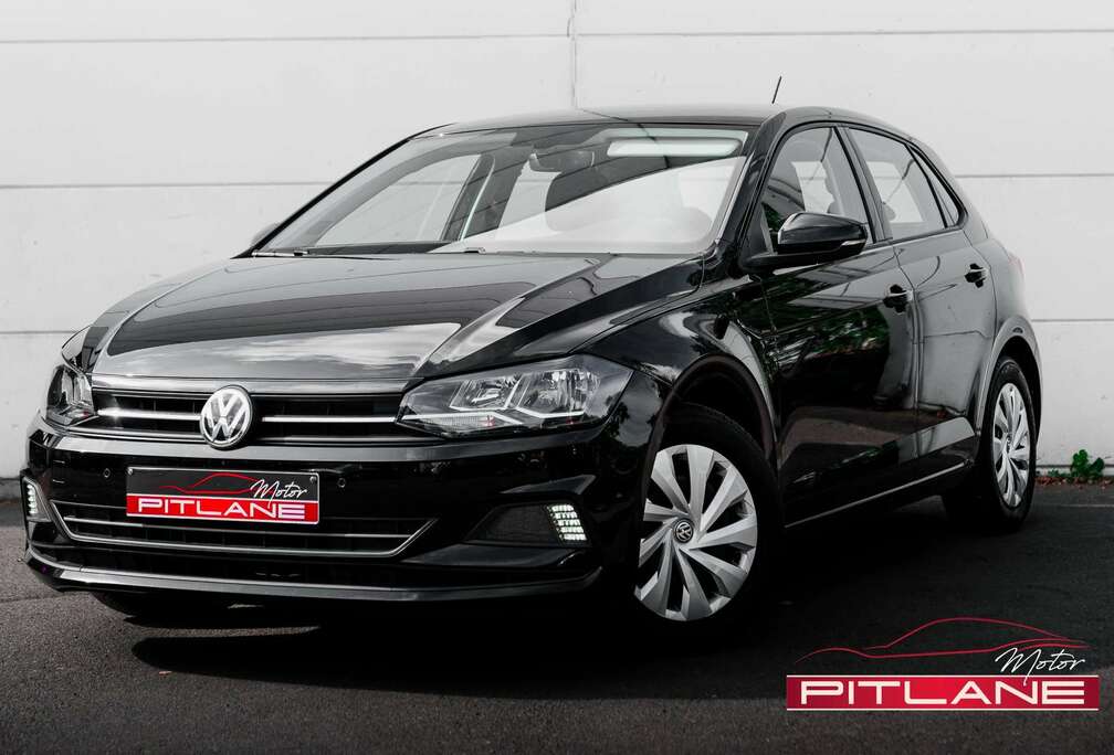 Volkswagen 1.6 TDi Carplay / Navi  / Tel / Cruise/ Clim / PDC