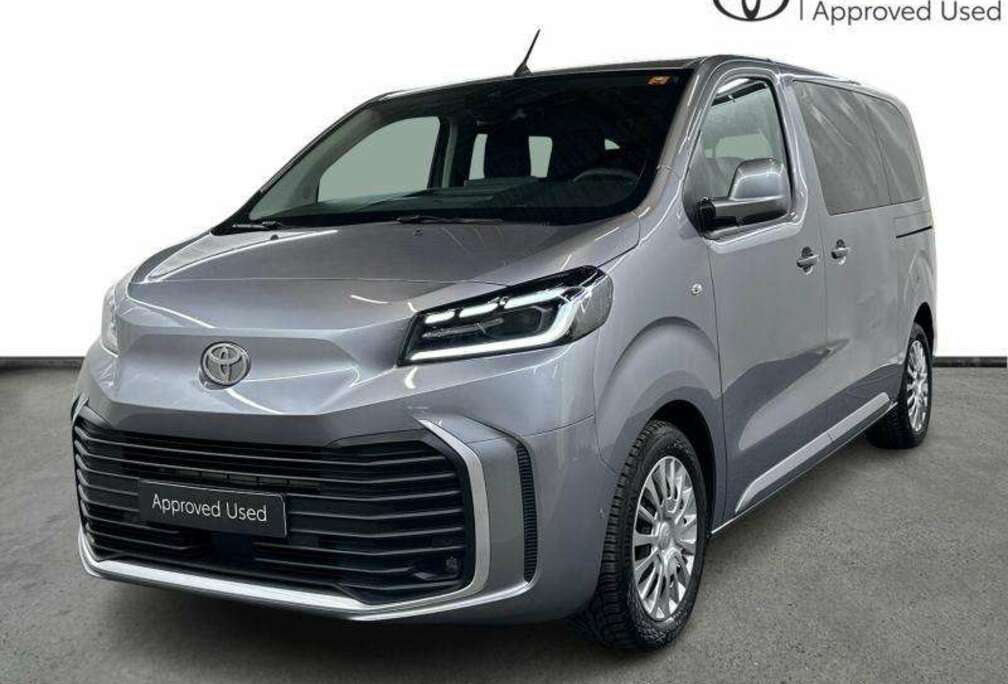Toyota VERSO MWB Shuttle 9pl 2.0D MT