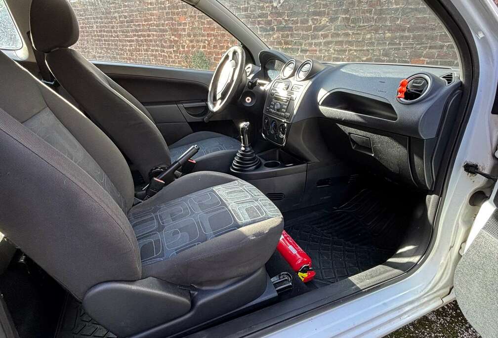 Ford Fiesta 1.4 Turbo TDCi Ambiente