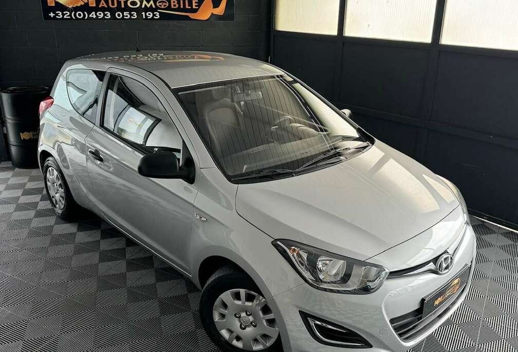 Hyundai 1.2i 1er propriétaire garantie 12 mois