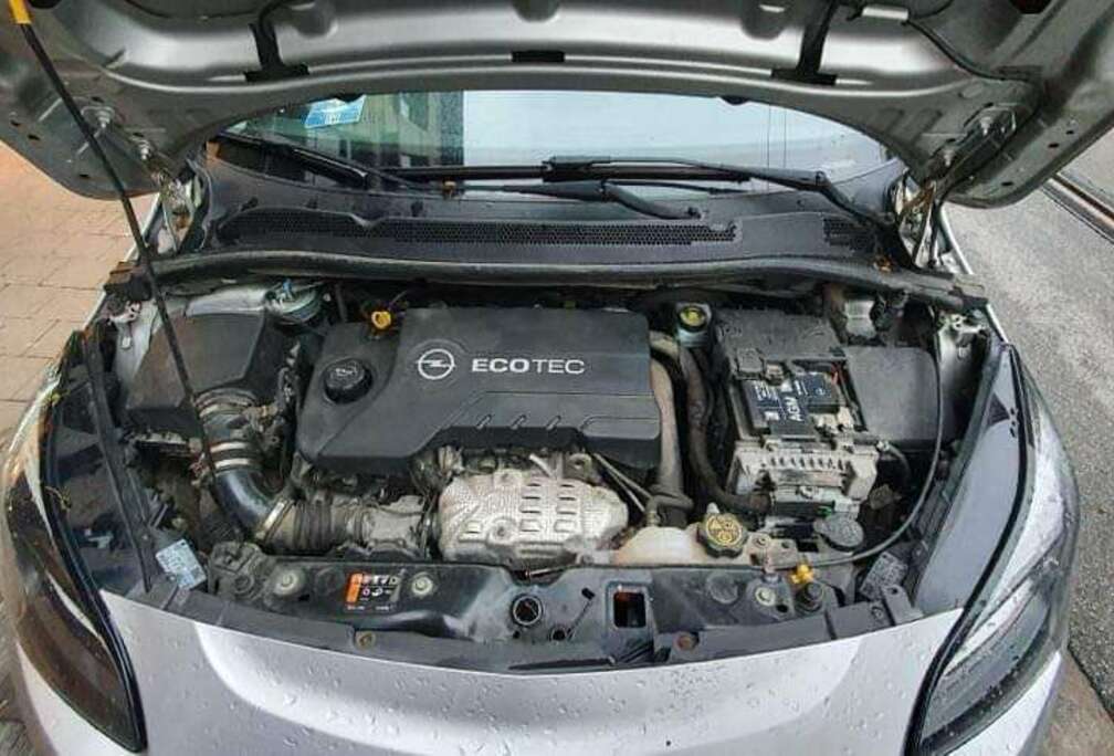 Opel un. Opel corsa, diesel. 6