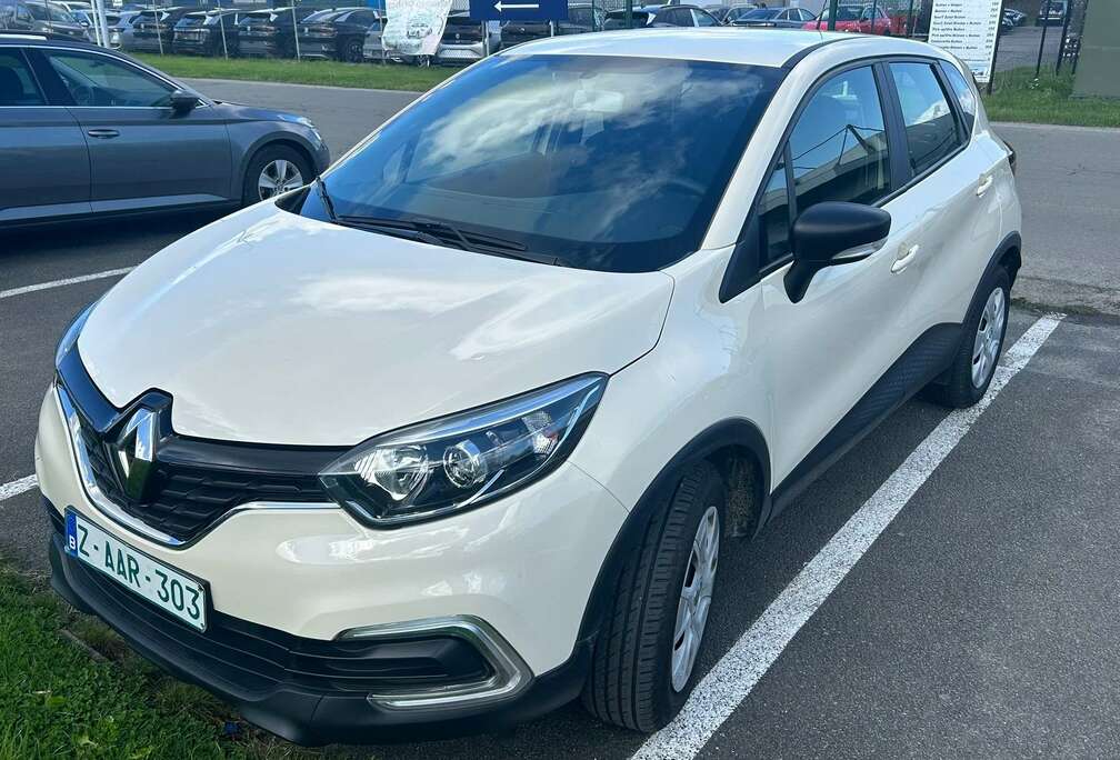 Renault 0.9L BENZINE. 2018. 89000 KM. 8700 EURO