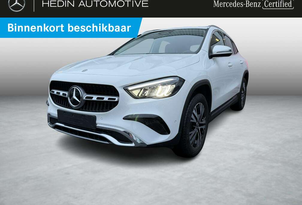 Mercedes-Benz e Luxury Line  Distronic  Dodehoekassistent  Sm