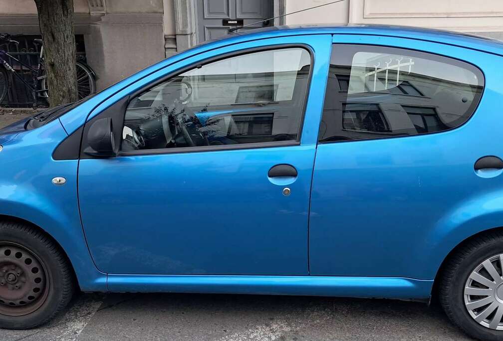 Peugeot 1.0i 12v Trendy