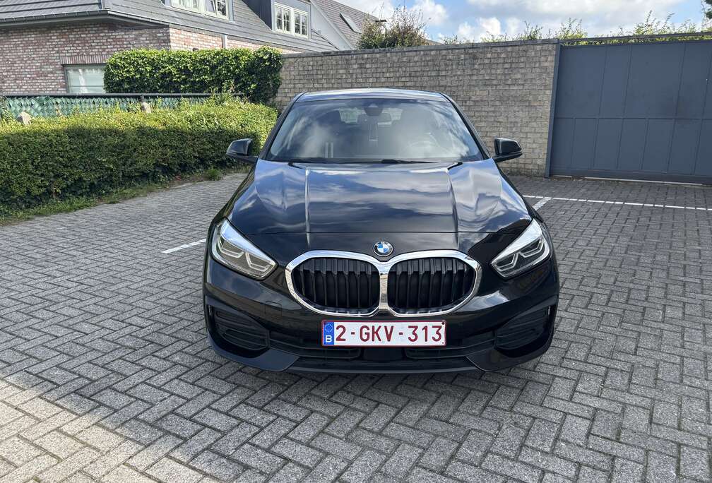 BMW 118i - Sportline -  boite Auto - essence