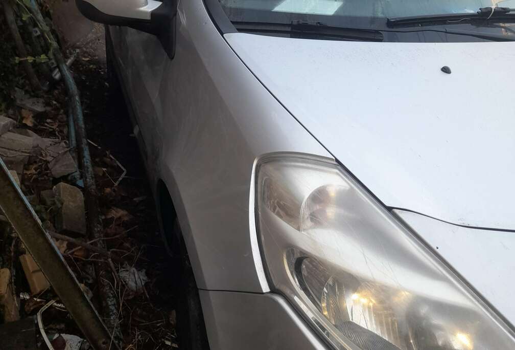 Renault Clio 1.5 dCi Authentique