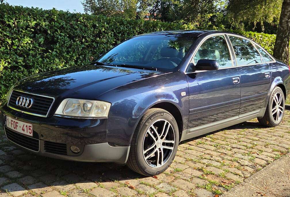 Audi A6 2.0i 20v