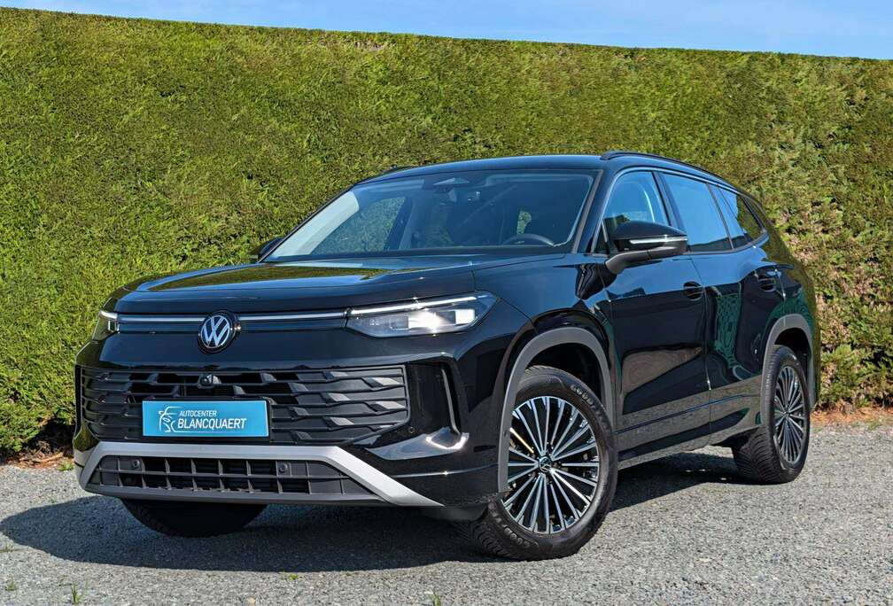 Volkswagen 7 zit - trekhaak - 360camera - verwarmd stuur - ambiance