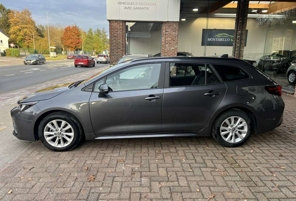 Toyota TS 1.8 Hybrid Style e-CVT GPF**10 ANS DE GARANTIE*