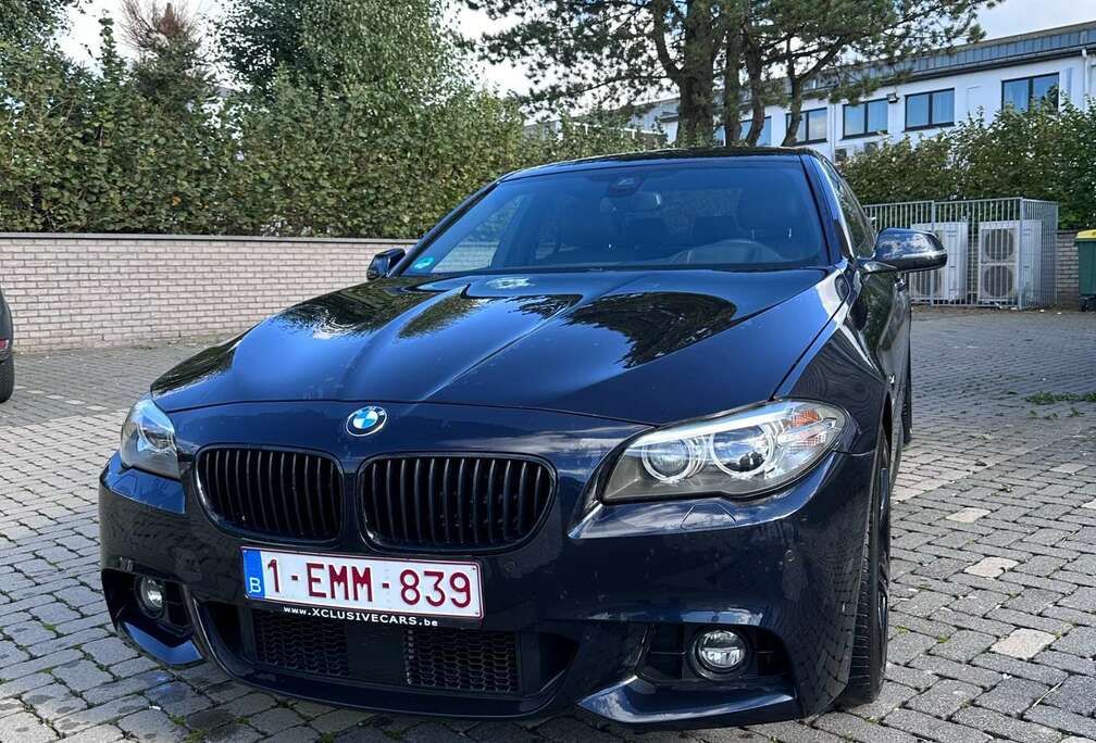 BMW 520d PACK M */* PANO + HEAD UP + NIGHT PACK */*