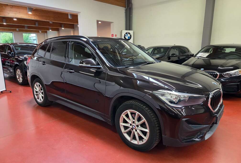 BMW sdrive18iA - CUIR - CAM - HUD - NAVI PRO - Garanti