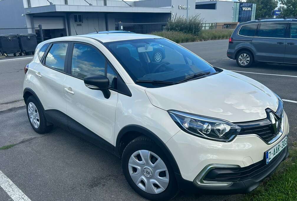 Renault 0.9L BENZINE. 89000 KM. 2018. EURO-6b. 8700 EURO